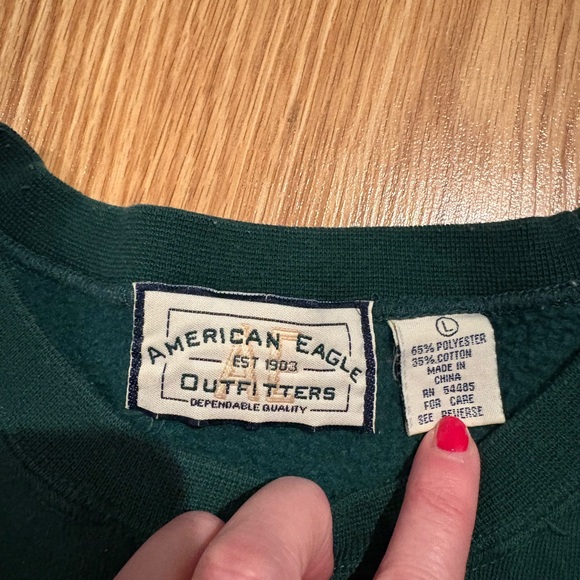RARE Vintage 90’s American Eagle Outfitters Sweatshirt Size L. - Picture 3 of 3